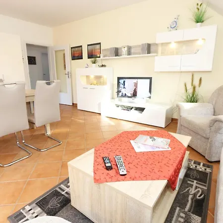 Apartamento Villa Mara - Fewo 12